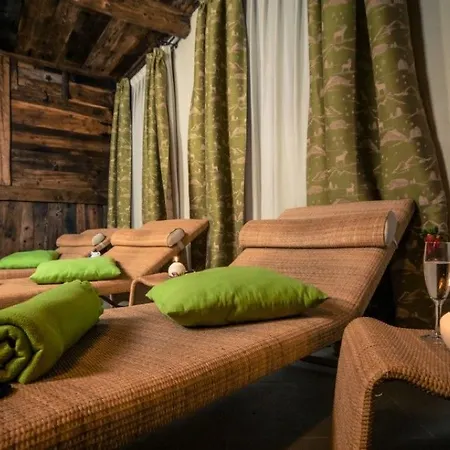 Hotel La Chance 3*
